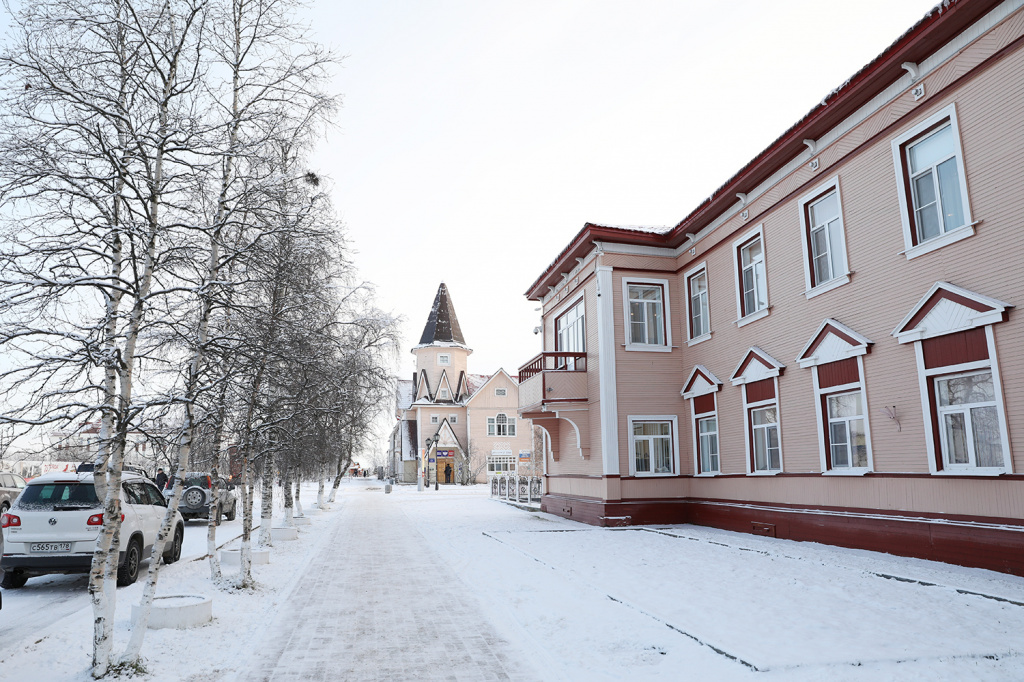 Зарплата чиновников.jpg